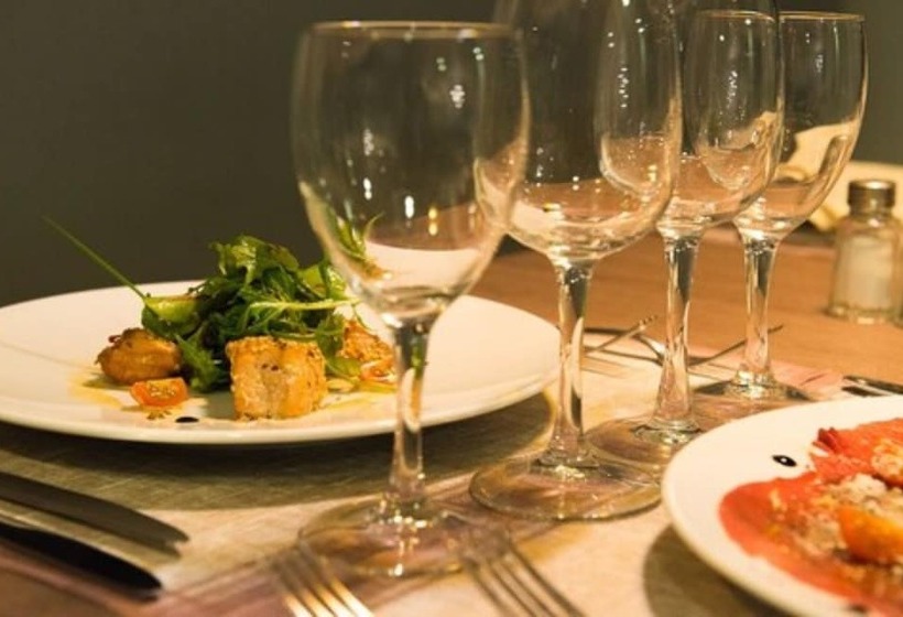 ホテル Best Western Hôtel Le Sud