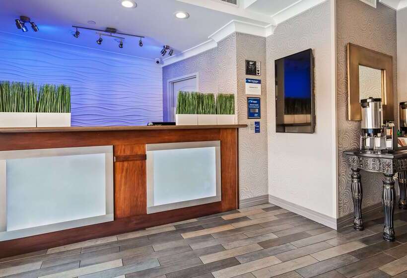 فندق Best Western Plus Avita Suites