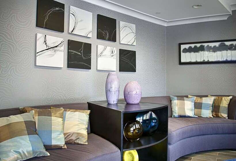 فندق Best Western Plus Avita Suites