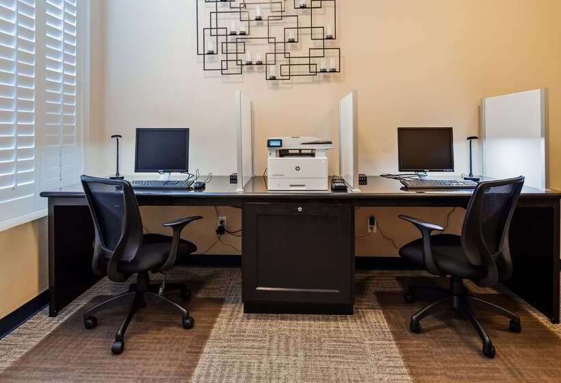 فندق Best Western Plus Avita Suites