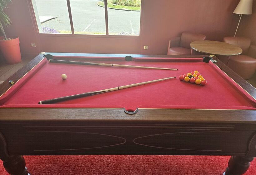 호텔 Campanile Deauville  Saint Arnoult