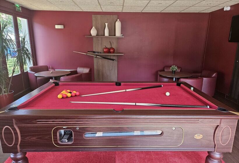 호텔 Campanile Deauville  Saint Arnoult