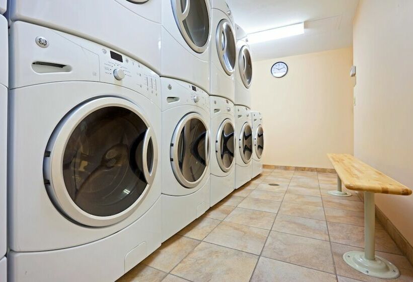 호텔 Candlewood Suites Nyc  Times Square, An Ihg