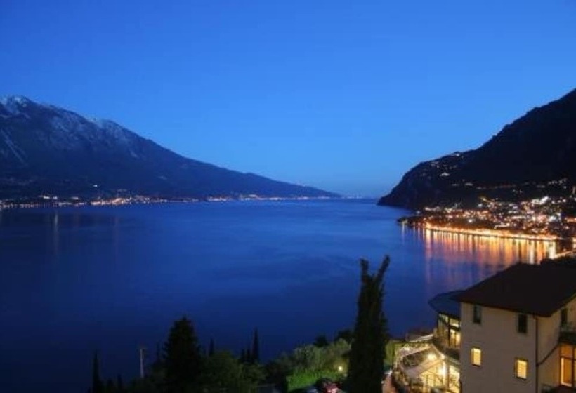 ホテル Centro Vacanze La Limonaia