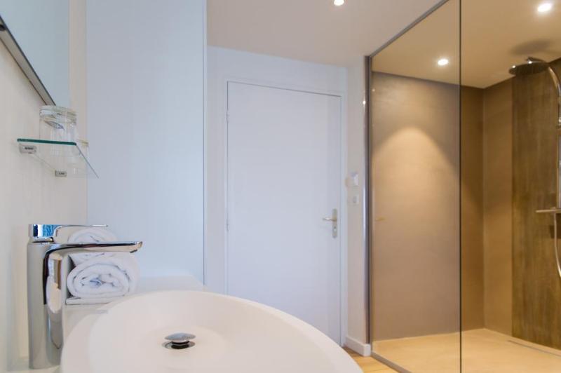 Отель Côté Thalasso Hôtel & Spa Marin