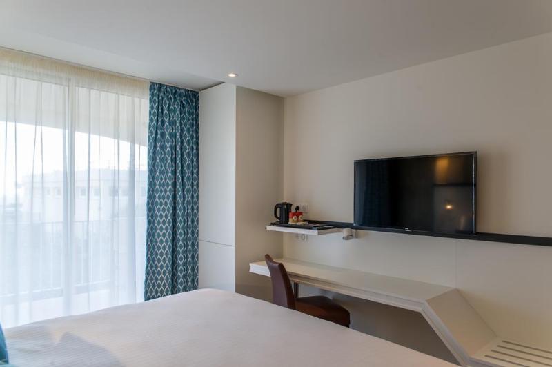 Отель Côté Thalasso Hôtel & Spa Marin