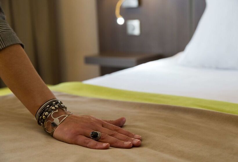 호텔 Domaine La Charpinière, The Originals Collection