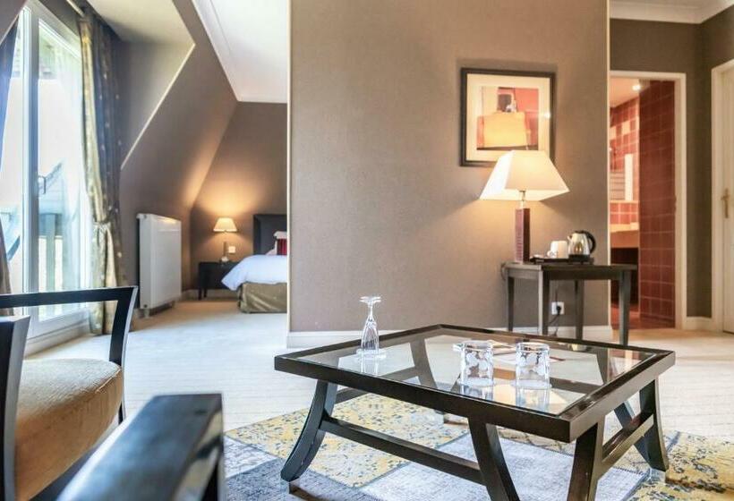 בית מלון כפרי Domaine De Villers & Spa