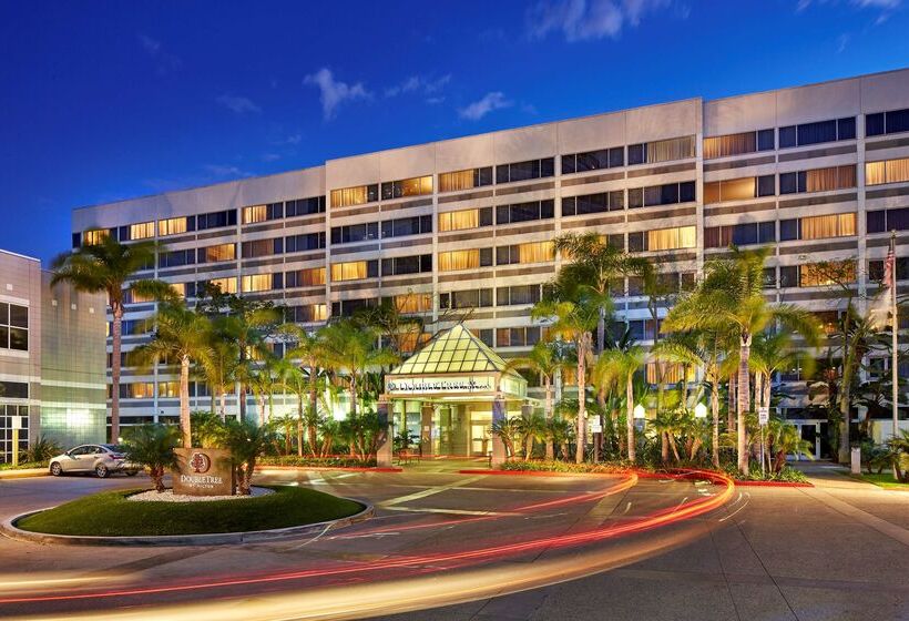 هتل Doubletree By Hilton Lax El Segundo