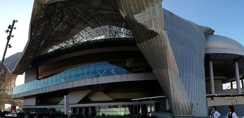 هتل Doubletree By Hilton Milan