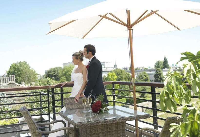 هتل Doubletree By Hilton Milan