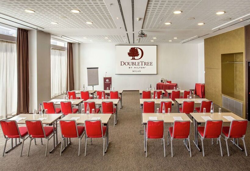 هتل Doubletree By Hilton Milan
