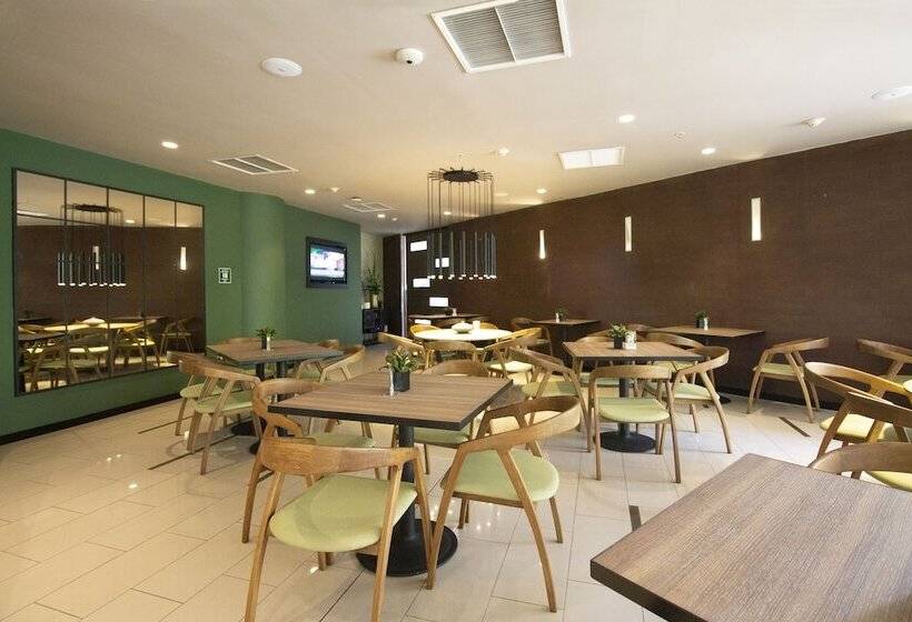 בית מלון כפרי Estelar Blue