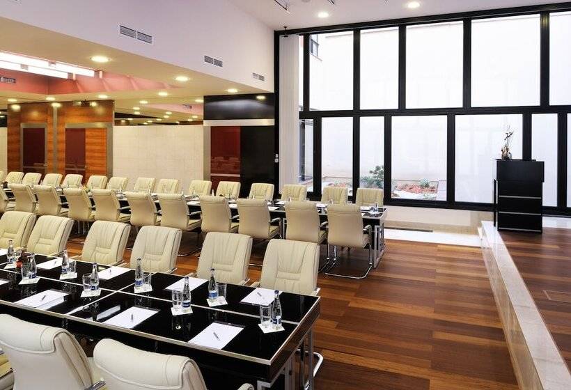 Grand Majestic Hotel Prague