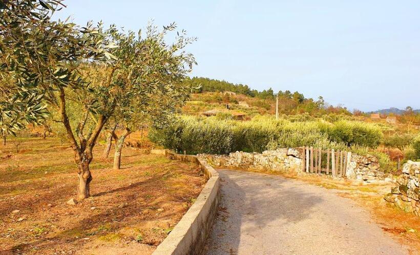 בית מלון כפרי Outros Tempos   Turismo De Aldeia