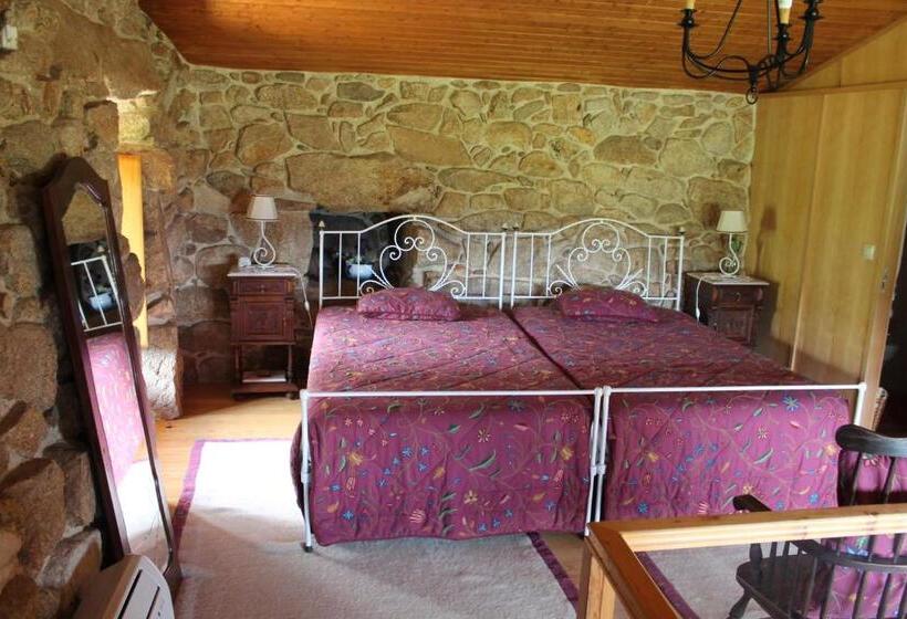 בית מלון כפרי Outros Tempos   Turismo De Aldeia