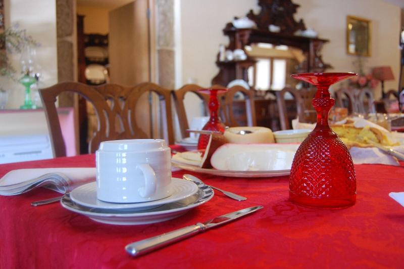 בית מלון כפרי Outros Tempos   Turismo De Aldeia