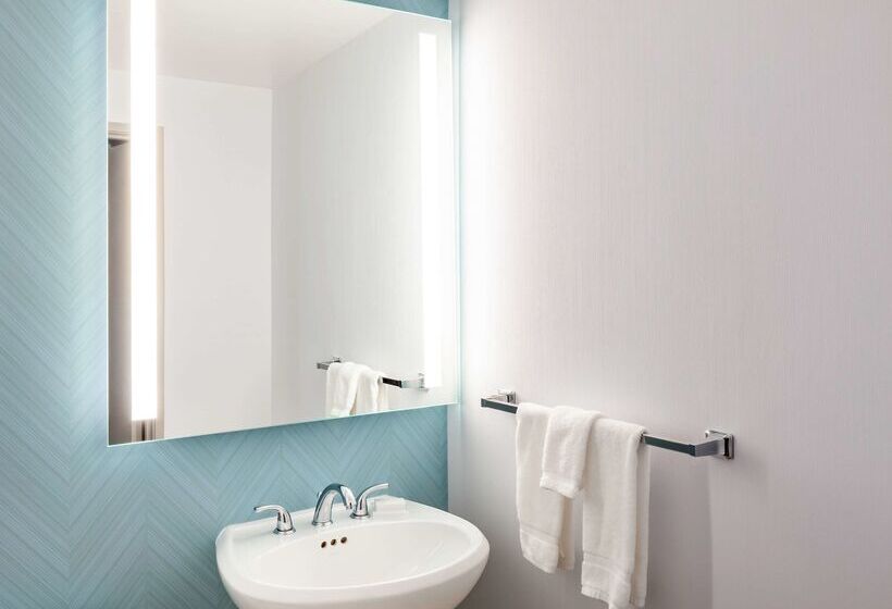 هتل Hilton Garden Inn San Diego  Rancho Bernardo