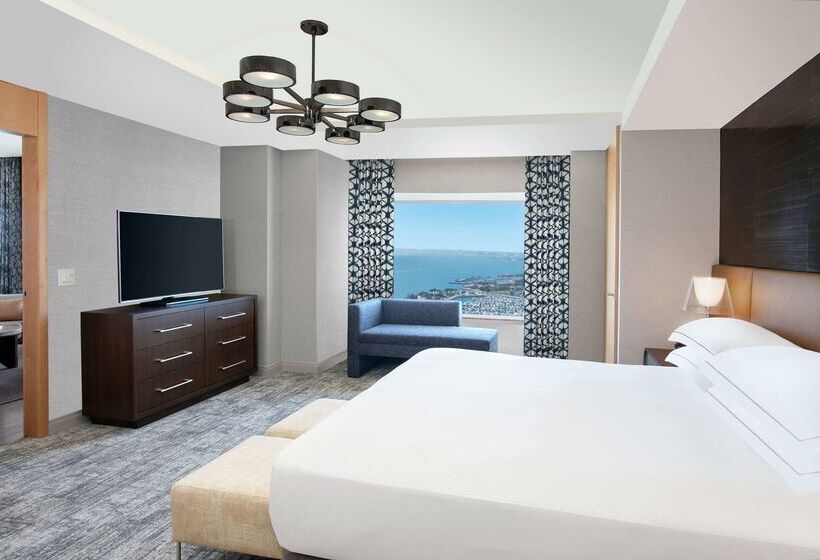 فندق Hilton San Diego Bayfront