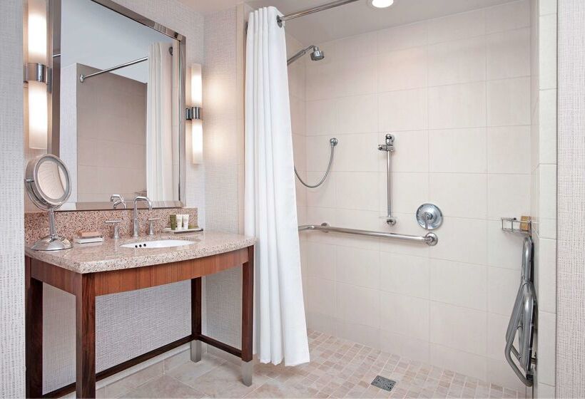 فندق Hilton San Diego Bayfront