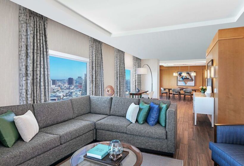 فندق Hilton San Diego Bayfront