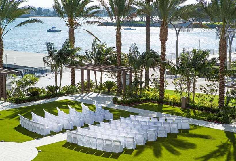 هتل Hilton San Diego Bayfront