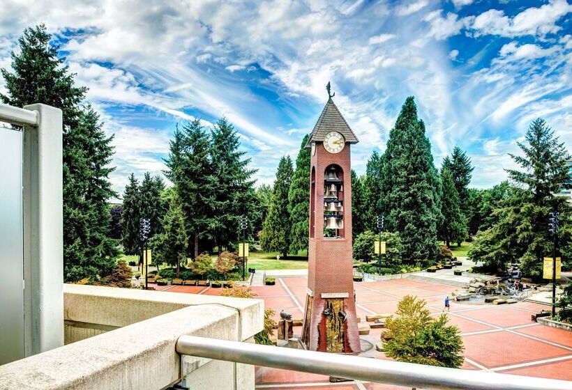 Отель Hilton Vancouver Washington