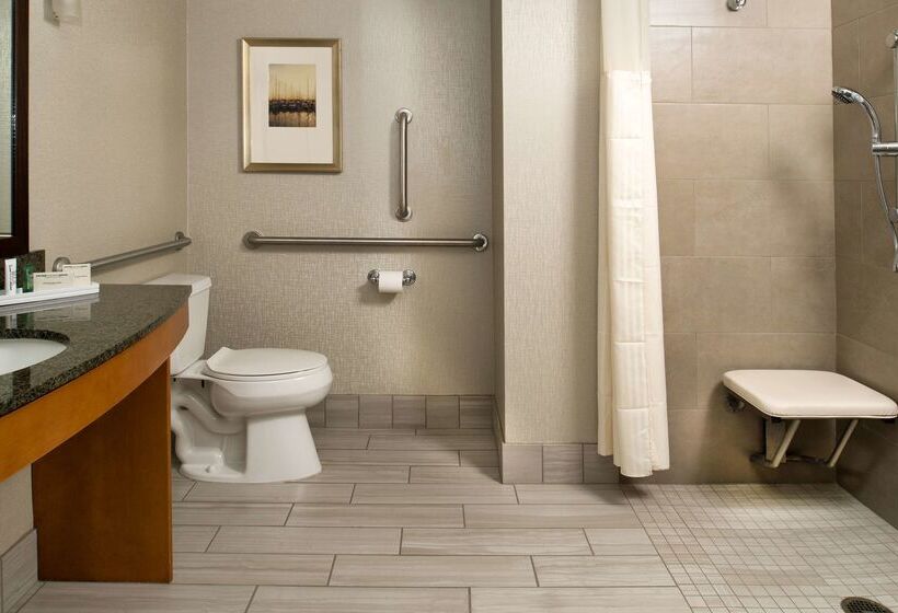 Отель Hilton Vancouver Washington