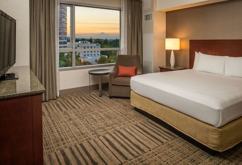 Отель Hilton Vancouver Washington