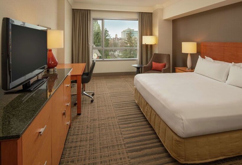 Отель Hilton Vancouver Washington
