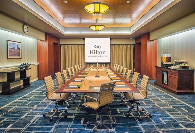 Отель Hilton Vancouver Washington