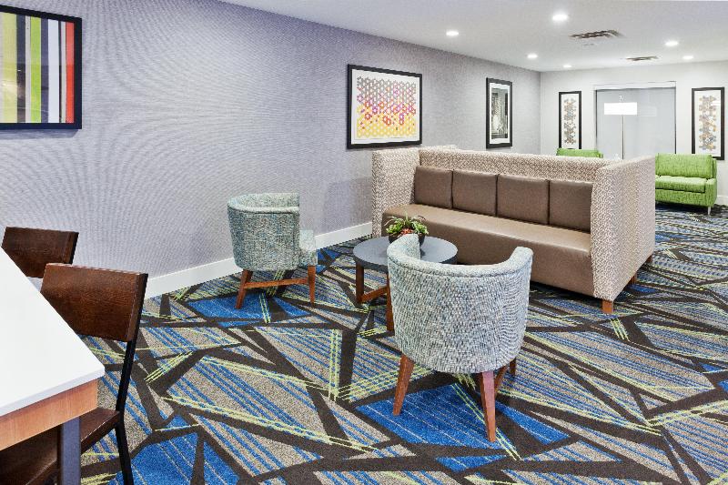 فندق Holiday Inn Express Rome East, An Ihg