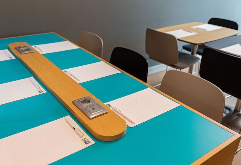 فندق Holiday Inn Express Porto Exponor, An Ihg