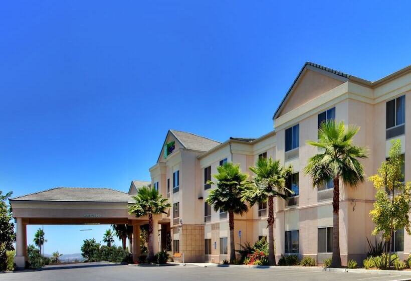 Holiday Inn Express Hotel & Suites San Diego Otay Mesa By Ihg