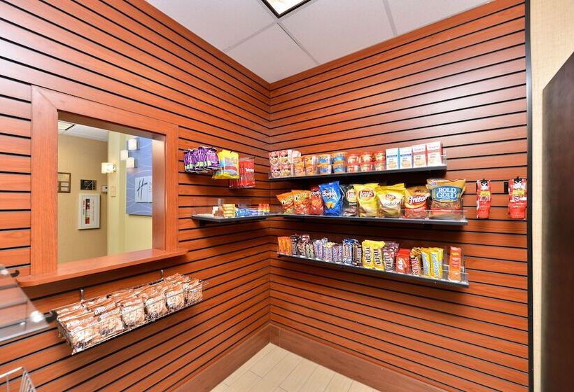 Holiday Inn Express Hotel & Suites San Diego Otay Mesa By Ihg