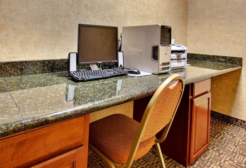 Holiday Inn Express Hotel & Suites San Diego Otay Mesa By Ihg