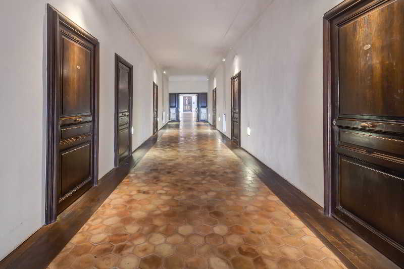 Hotel Le Couvent Royal