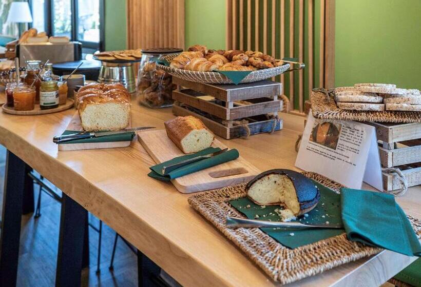 בית מלון כפרי Hôtel Mercure Niort Marais Poitevin