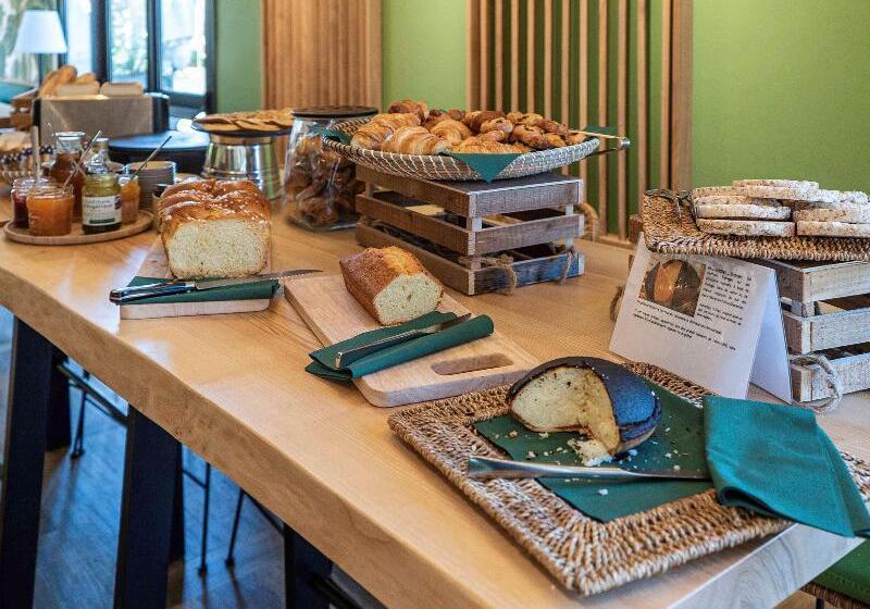 בית מלון כפרי Hôtel Mercure Niort Marais Poitevin