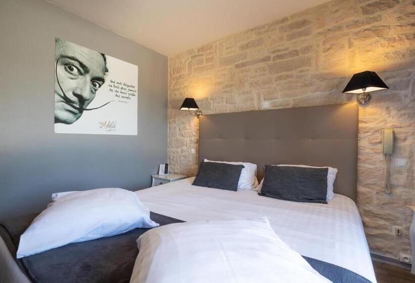 בית מלון כפרי Hôtel Parc Adélie   Logis Hôtels