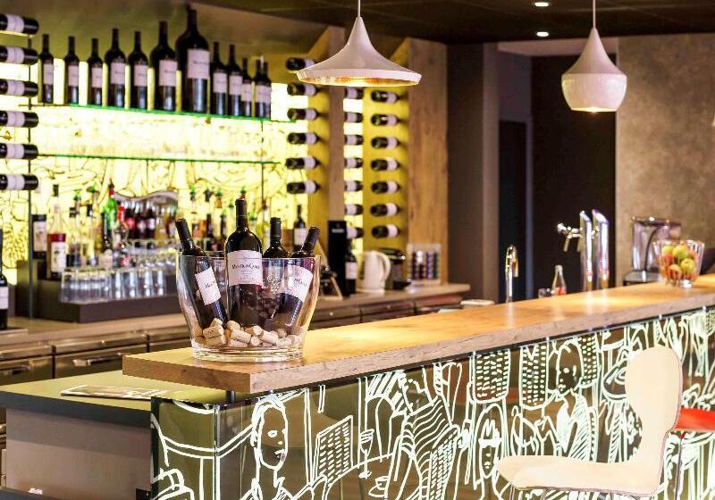 هتل Ibis Honfleur