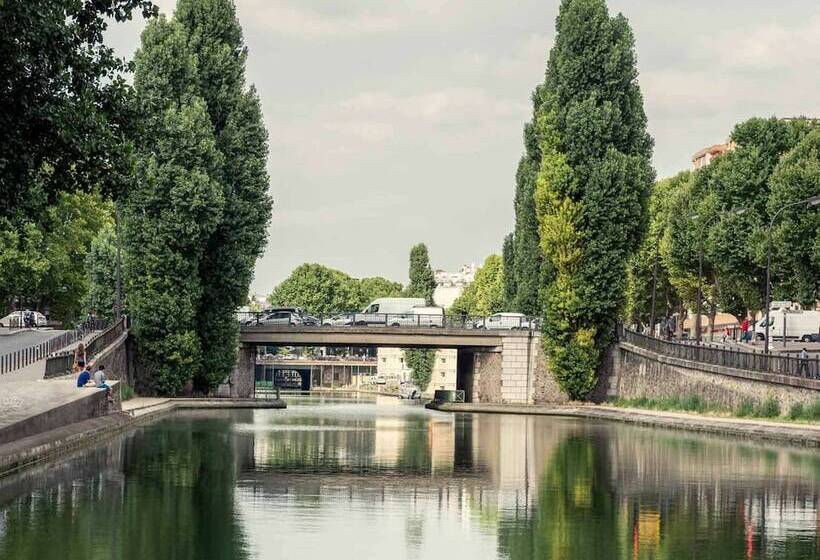 Отель Ibis Levallois Perret