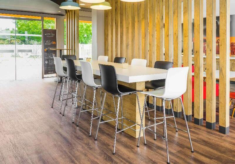 ホテル Ibis Tarbes Odos