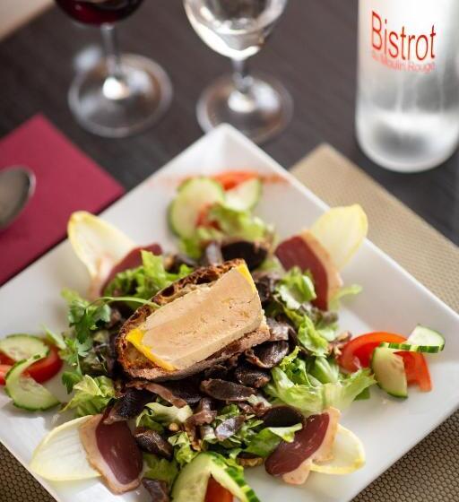 호텔 Hôtel Grand Confort Le Moulin Rouge