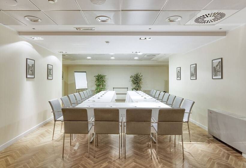 Italiana Hotels Milan Rho Fair