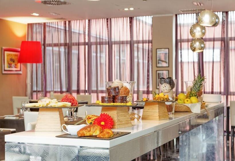 Italiana Hotels Milan Rho Fair