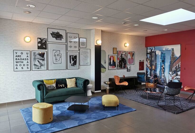 ホテル Kyriad Chartres