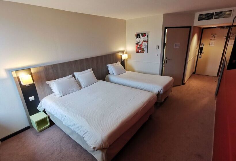 ホテル Kyriad Chartres