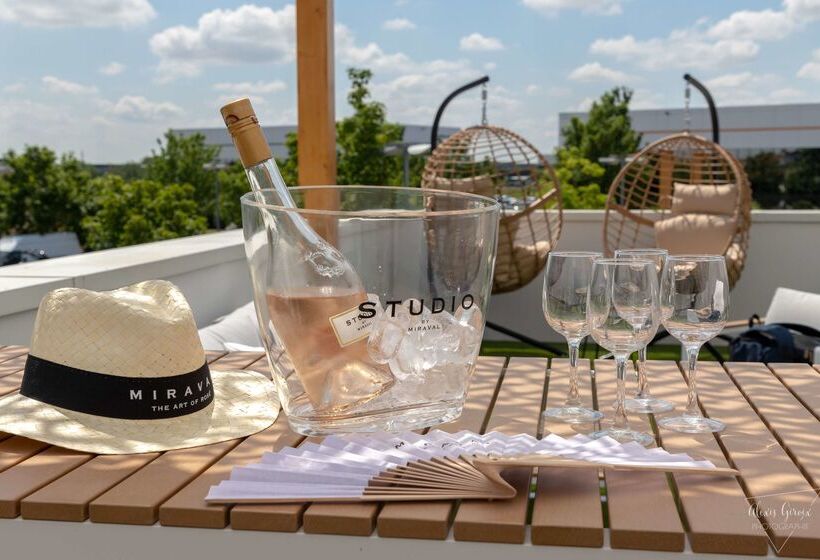 ホテル Kyriad Chartres