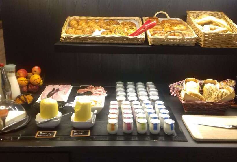 ホテル Kyriad Chartres